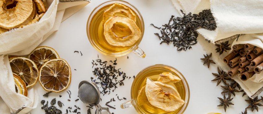 tasses-aux-herbes-the-au-citron.jpg -